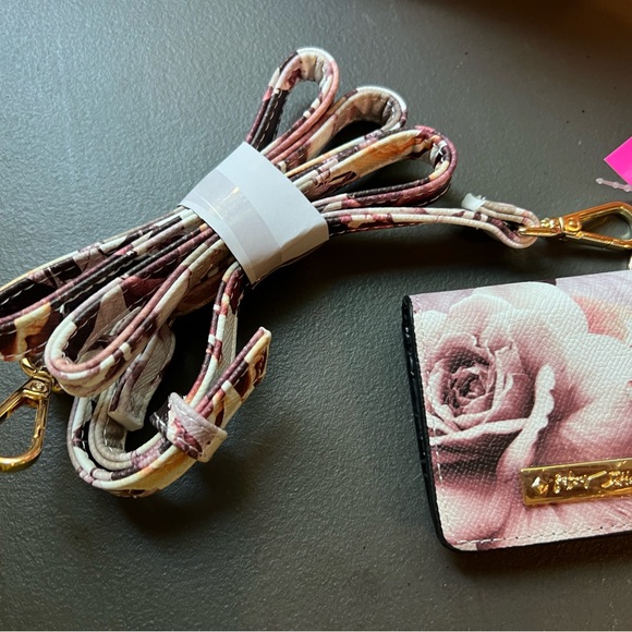 NWT Betsey Johnson 2 piece gift set. - Picture 6 of 7